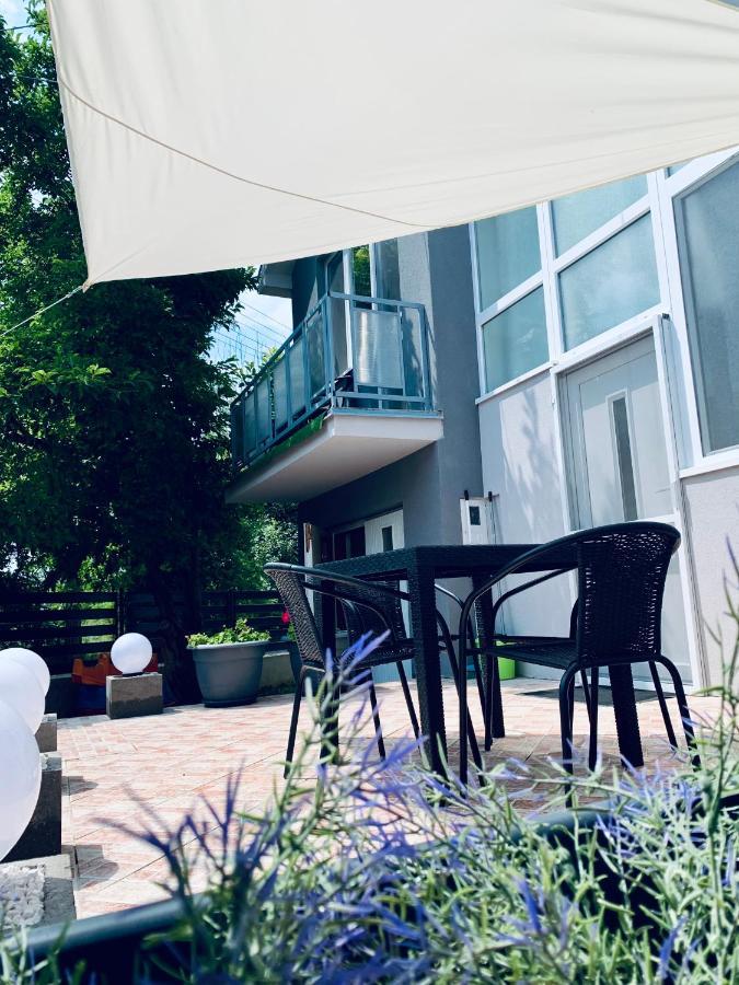Cornflower Apartment Hajduszoboszlo Ngoại thất bức ảnh
